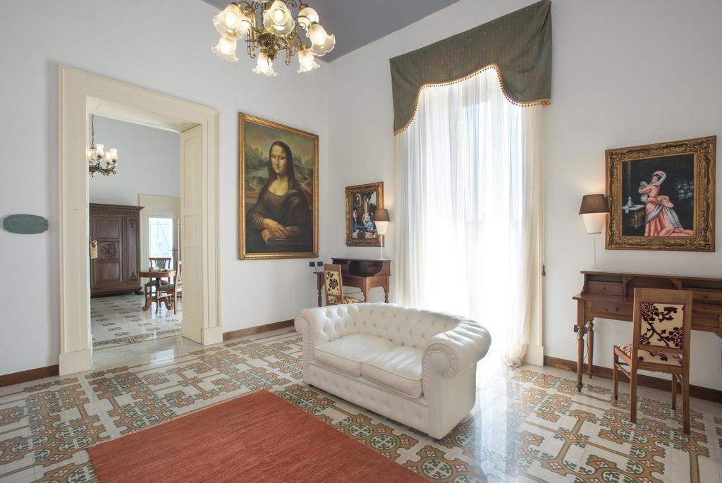 Palazzo Scarciglia - Dimora D'Epoca Minervino di Lecce Exterior foto